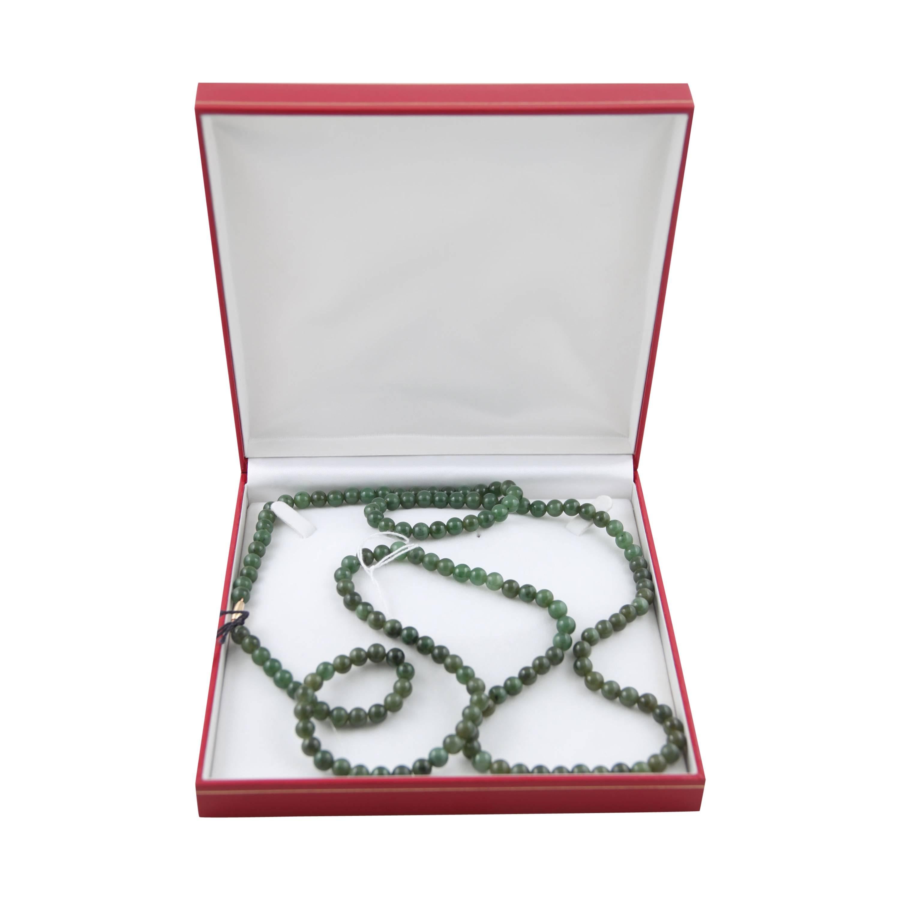 VINTAGE Italian 1980s Green JADE Beads LONG NECKLACE 18 K Gold Closure