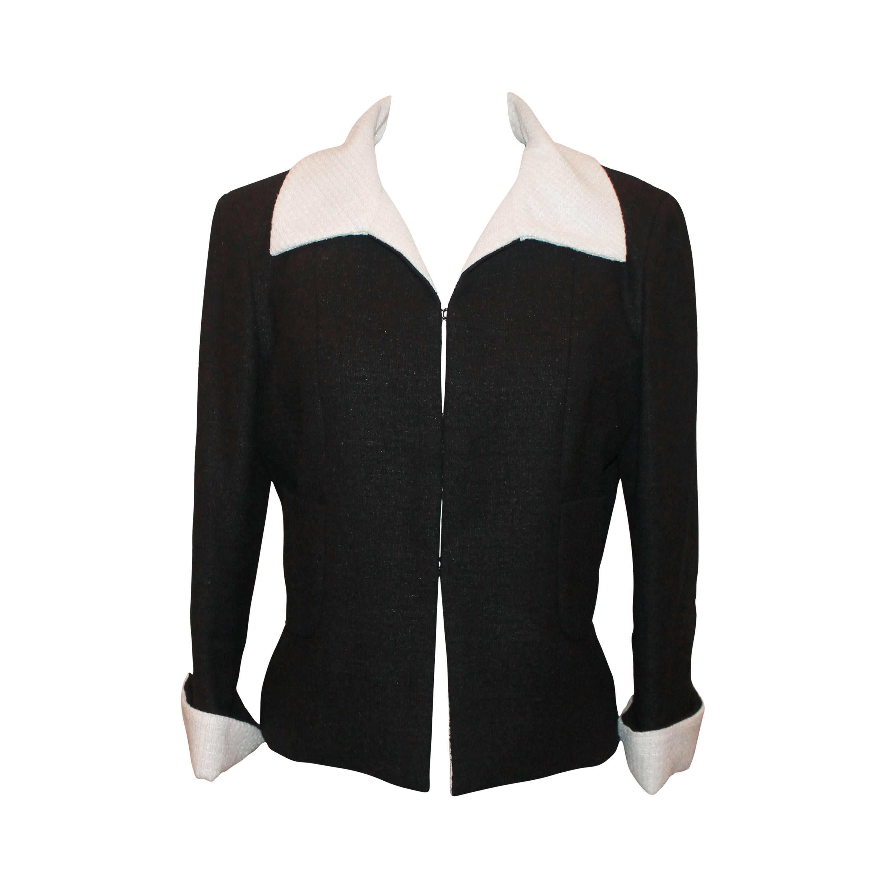 Chanel Runway Spring 2009 Black Linen Blend Jacket w/ White Collar/Cuff - 42 For Sale