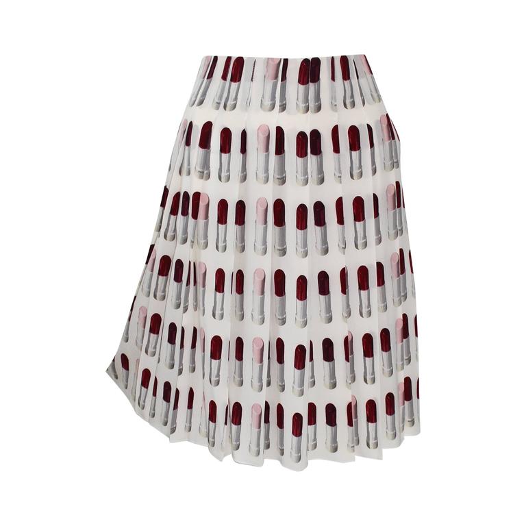 Prada Runway Lipstick Print Skirt Rare and Collectable at 1stDibs | prada  lipstick skirt, prada lipstick print skirt, prada lips skirt