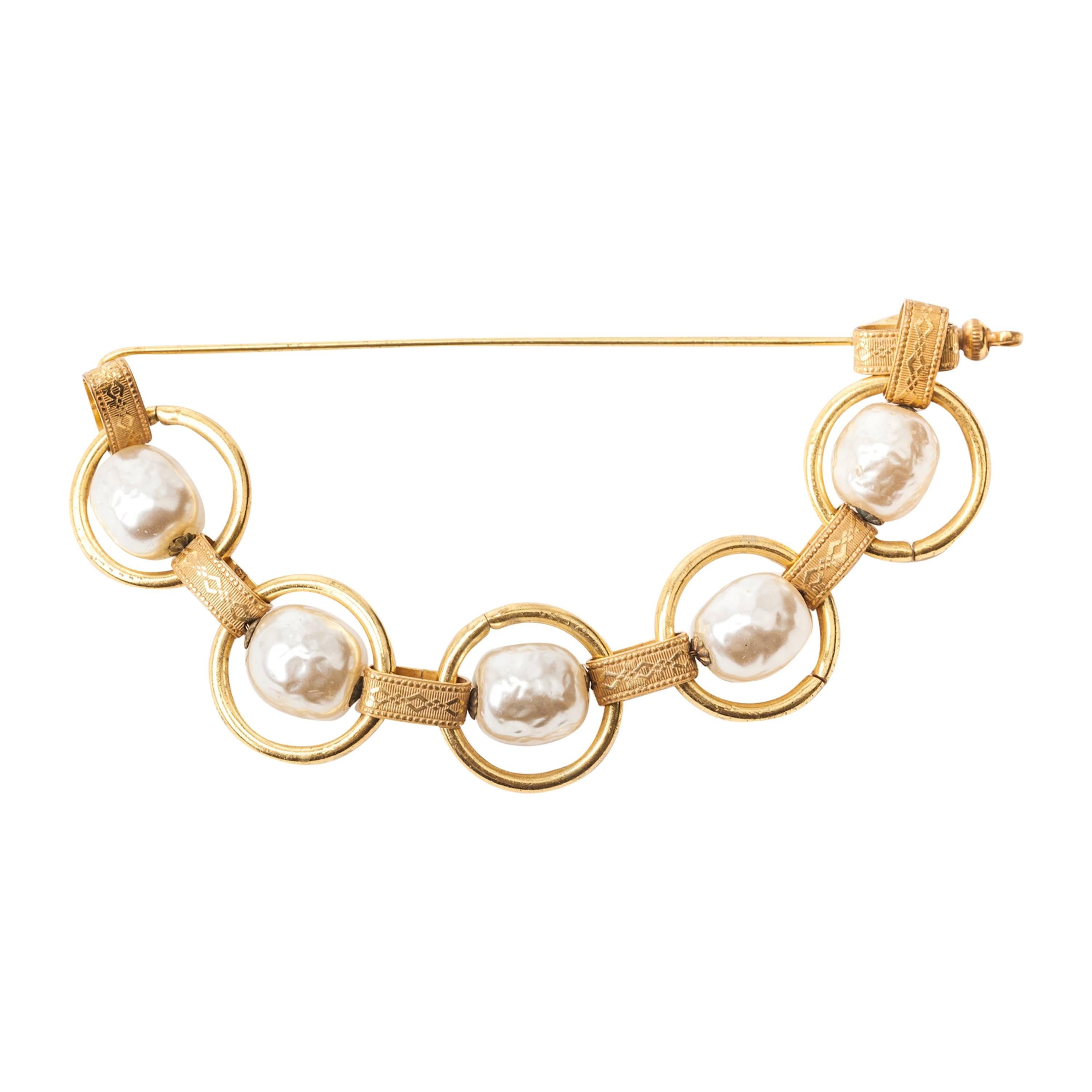 Miriam Haskell Baroque Pearl and Chain Stickpin For Sale