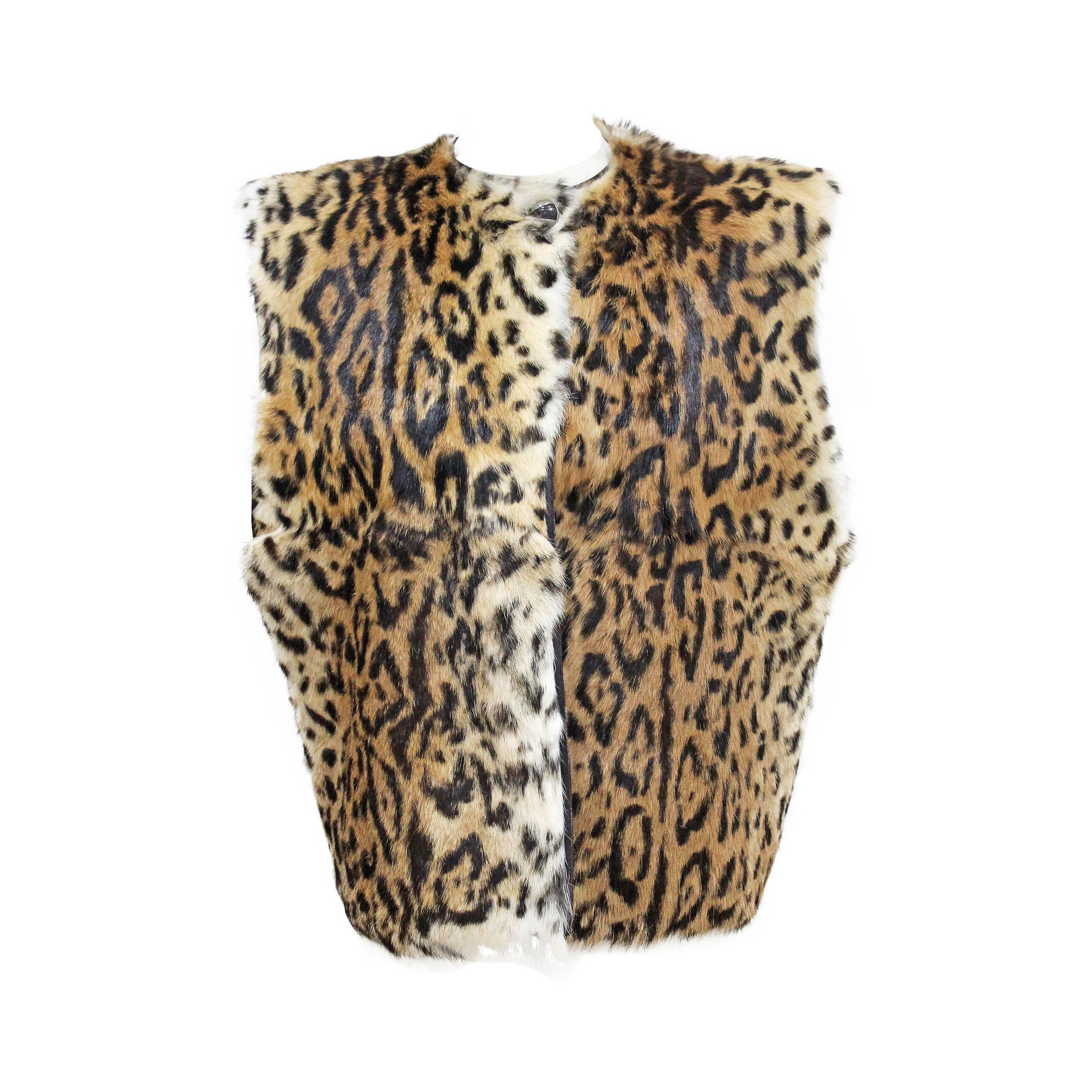 Gianni Versace gillet en fourrure imprimé léopard des années 1980 en vente