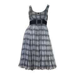 1980er JAMES GALANOS Schwarz & Grau Seide Chiffon Super Full Layered Kleid