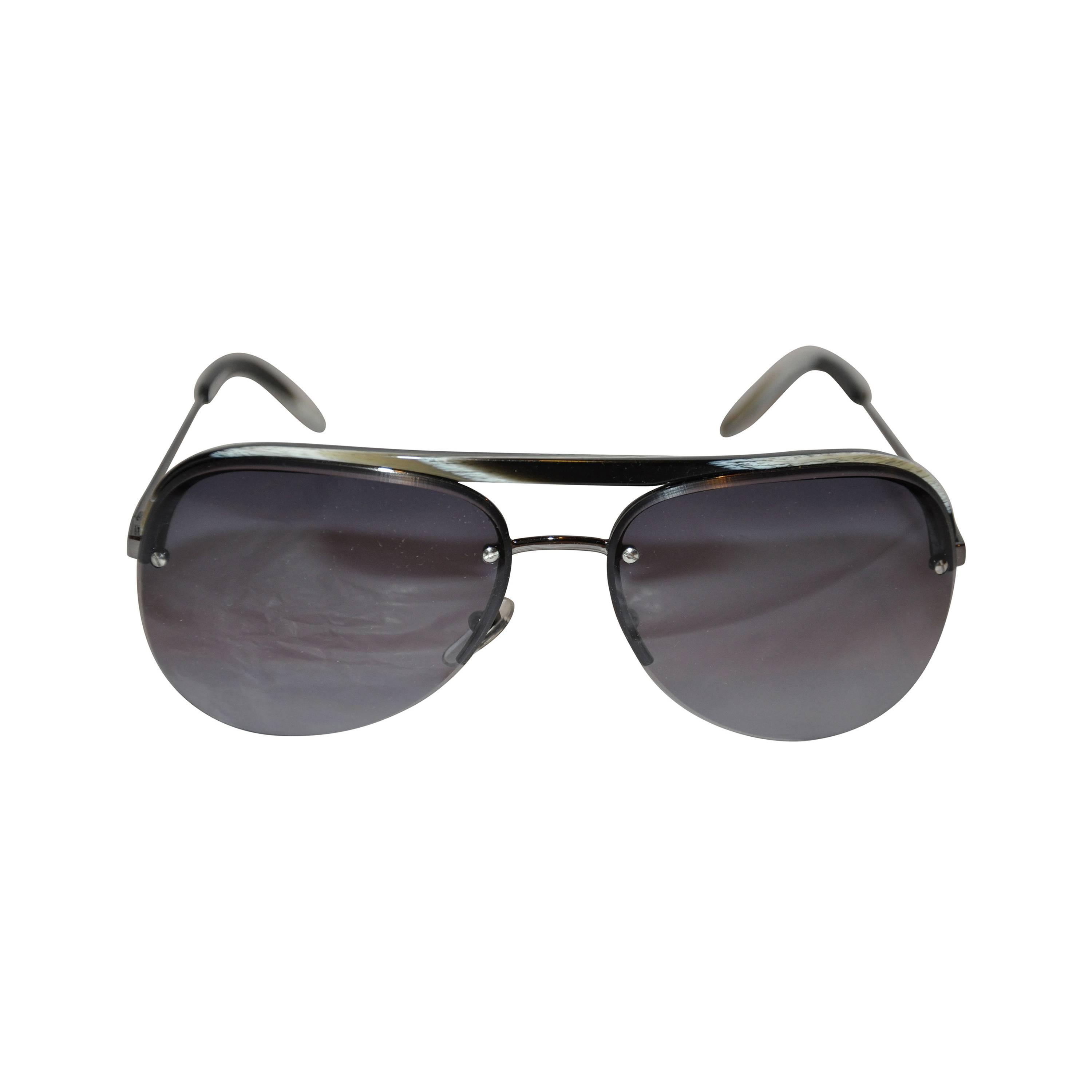 Yves Saint Laurent Black & White Horn Accent with Black Hardware Sunglasses For Sale