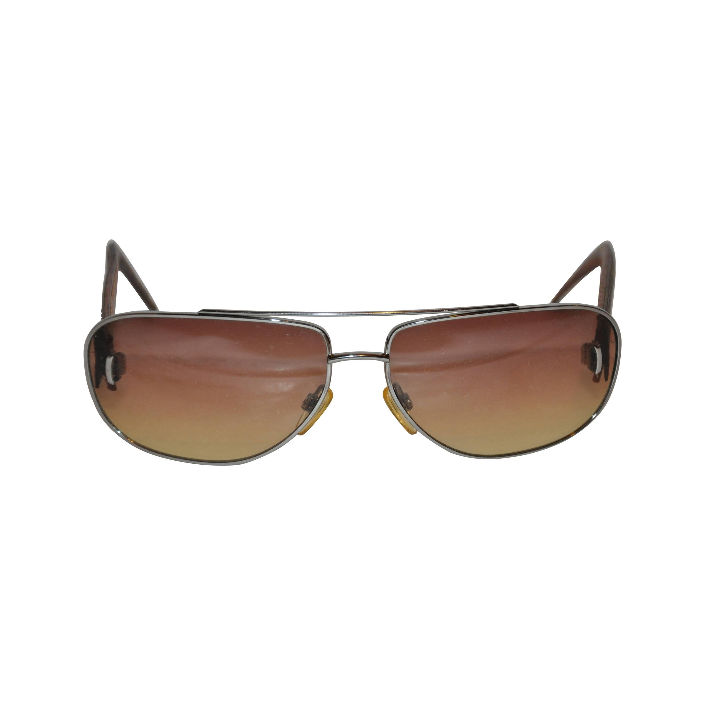 Louis Vuitton Detailed Monogram Hand-stitched Arms Sunglasses For Sale