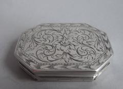 An exceptionally rare and fine Charles II Double Opening Snuff Box made circa 16