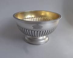 An extremely fine George III Bowl made in London in 1804 by Thomas Robinson I.