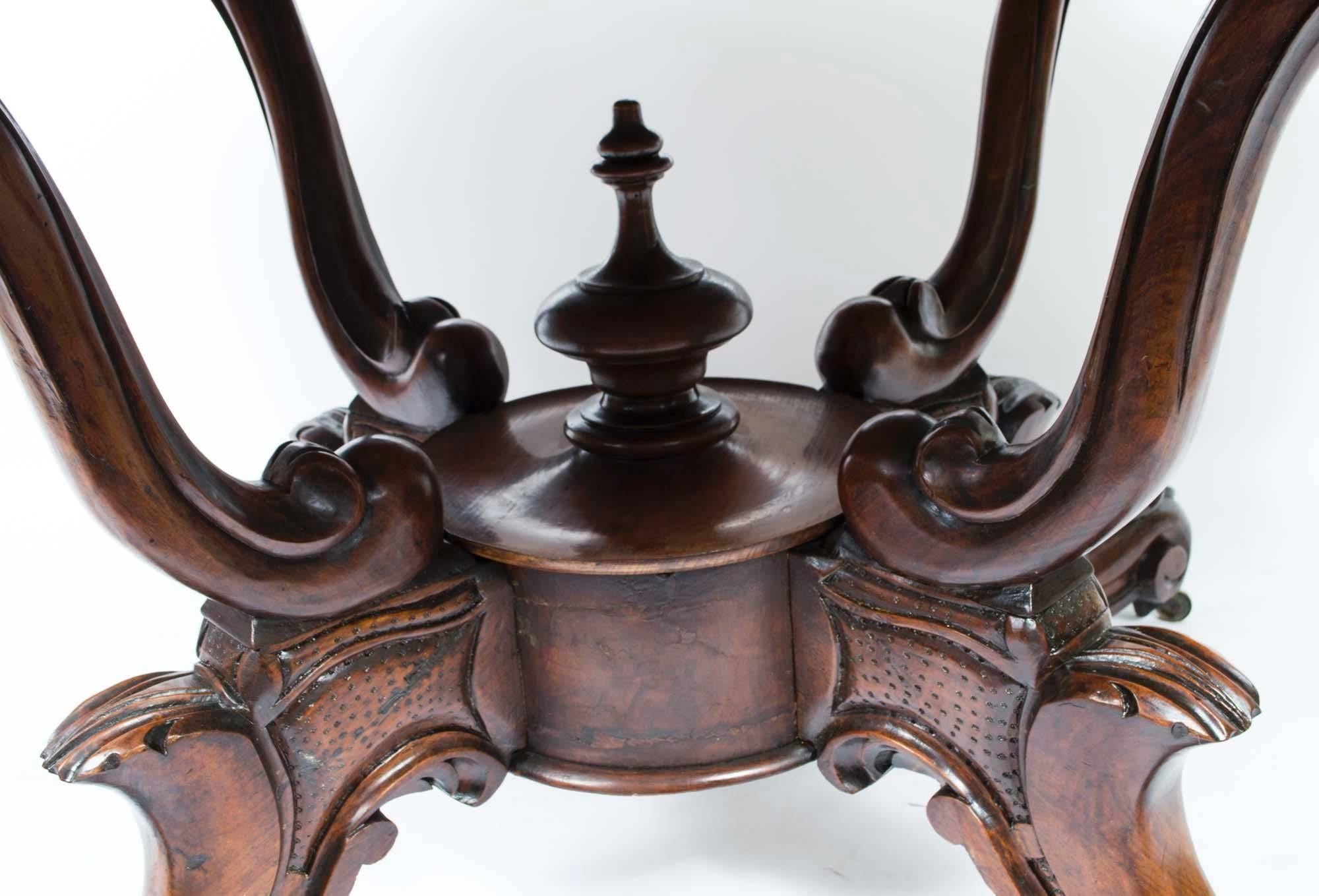 Antique Marquetry Basket Base Oval Loo Table, circa 1870 3