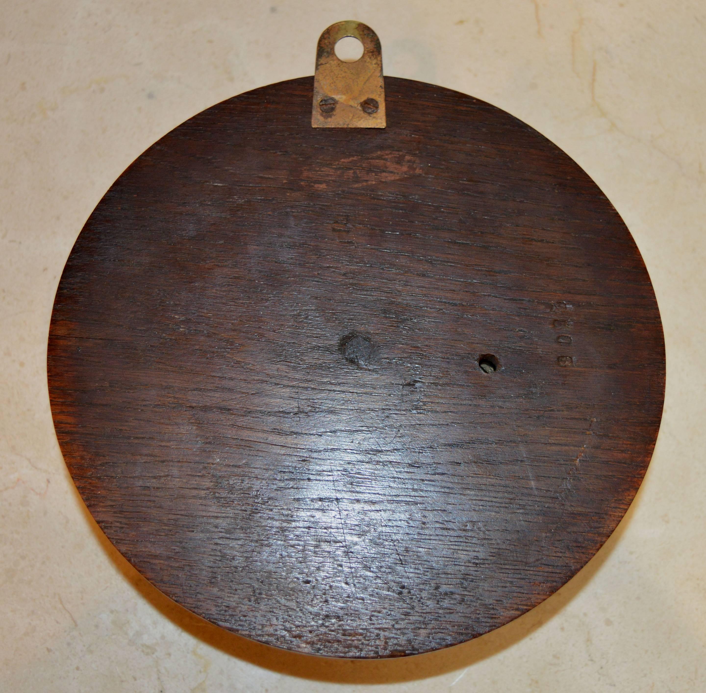 Solid Oak Circular Aneroid Barometer In Good Condition In Buckinghamshire, GB
