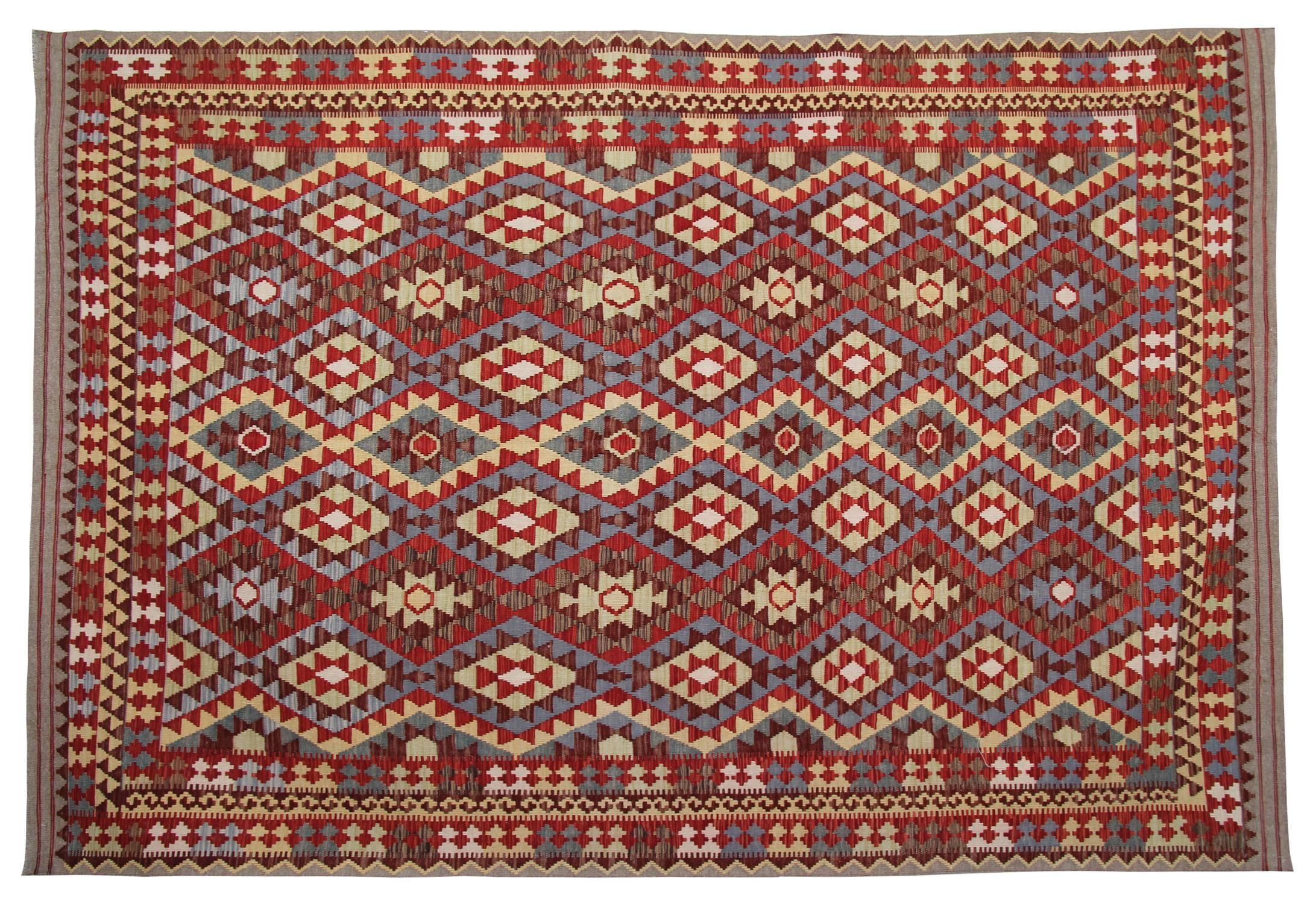 These intriguing traditional rugs are ideal for any environment as living room rugs, thanks to its hardwearing features. In fact, its quality is unique: handwoven natural rugs dyed with organic dyes. The carpet rug was made in Afghanistan, a country