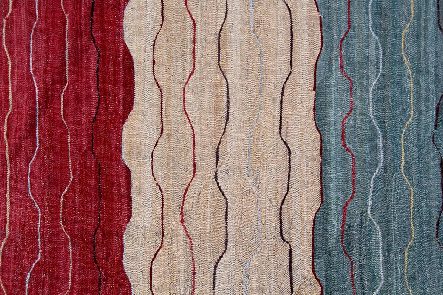 Modern kilim rug For Sale at 1stdibs