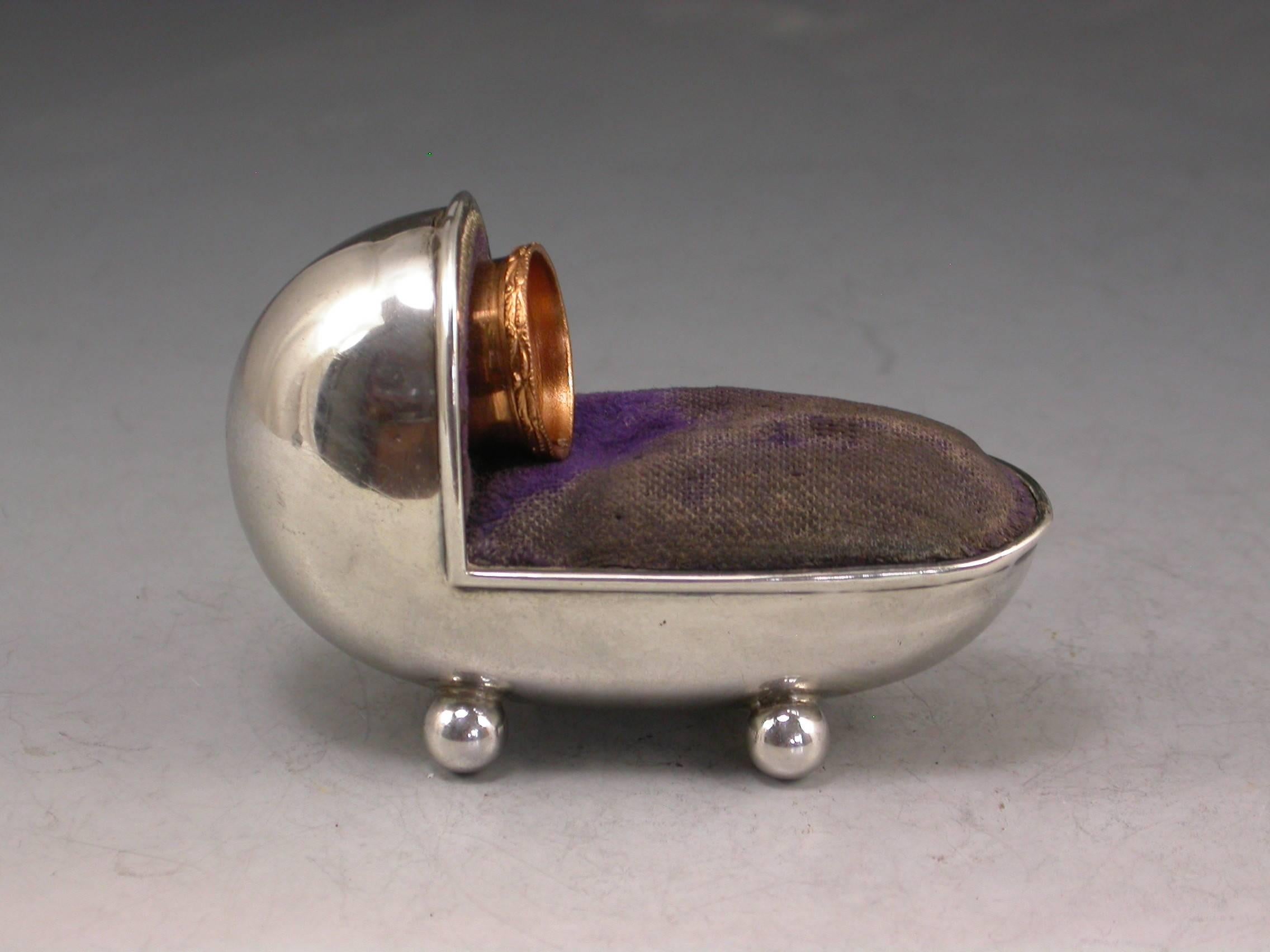 Edwardian Novelty Silver Crib Pin Cushion and Thimble Holder In Good Condition In Sittingbourne, Kent