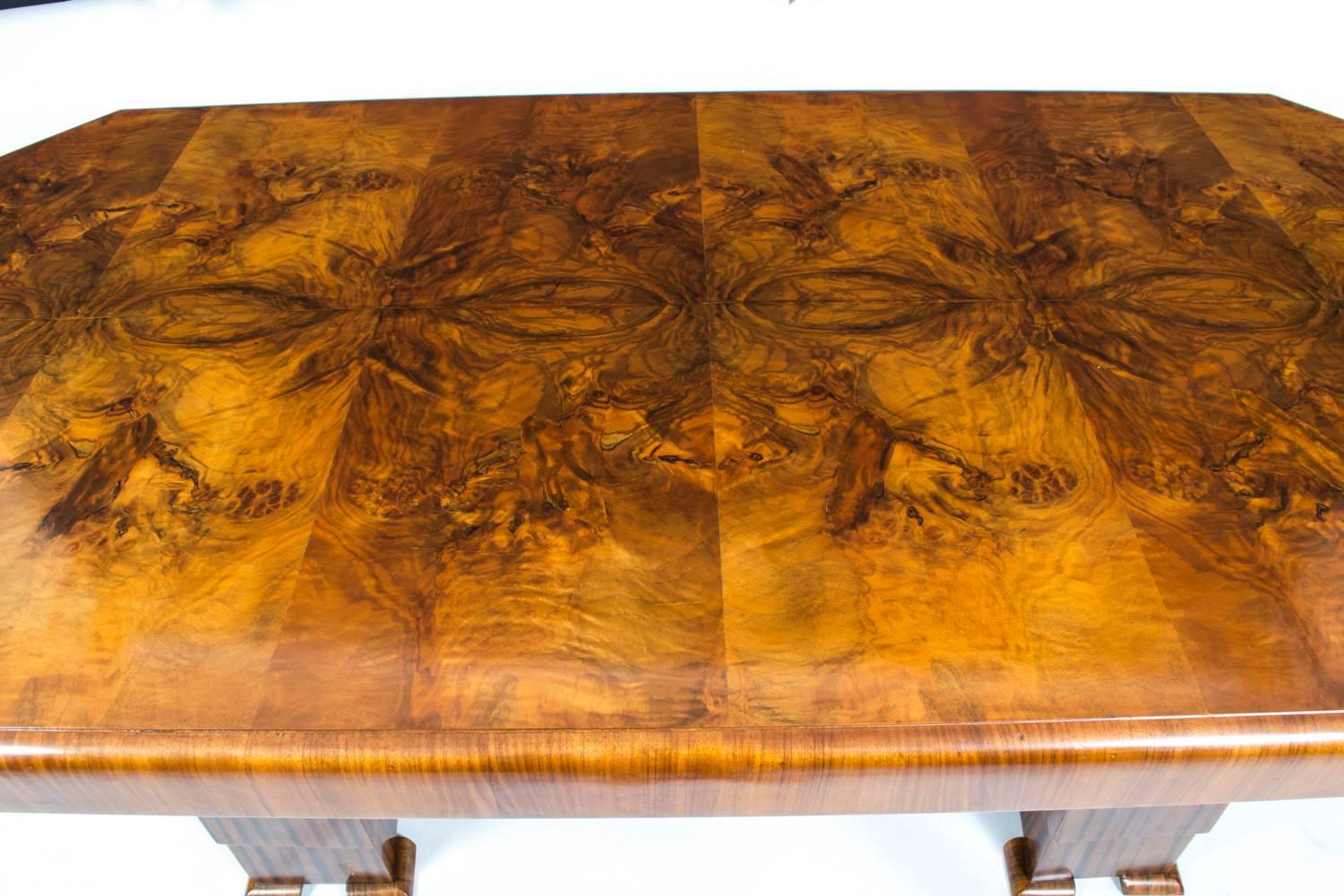 Antique Art Deco Burr Walnut Dining Table Six Chairs, circa 1930 In Excellent Condition In London, GB