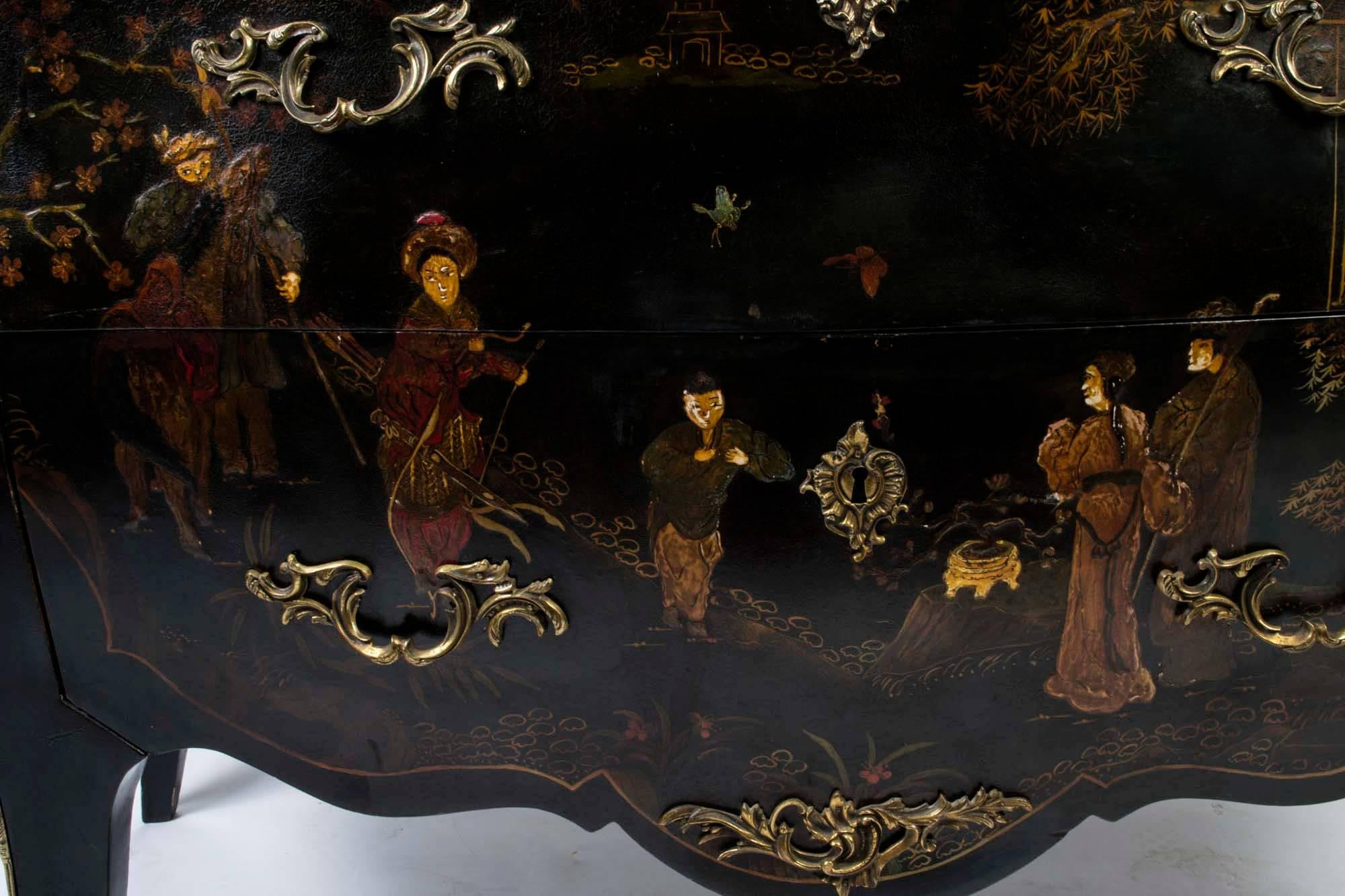 19th Century Antique French Chinoiserie Lacquered Chest, circa 1880