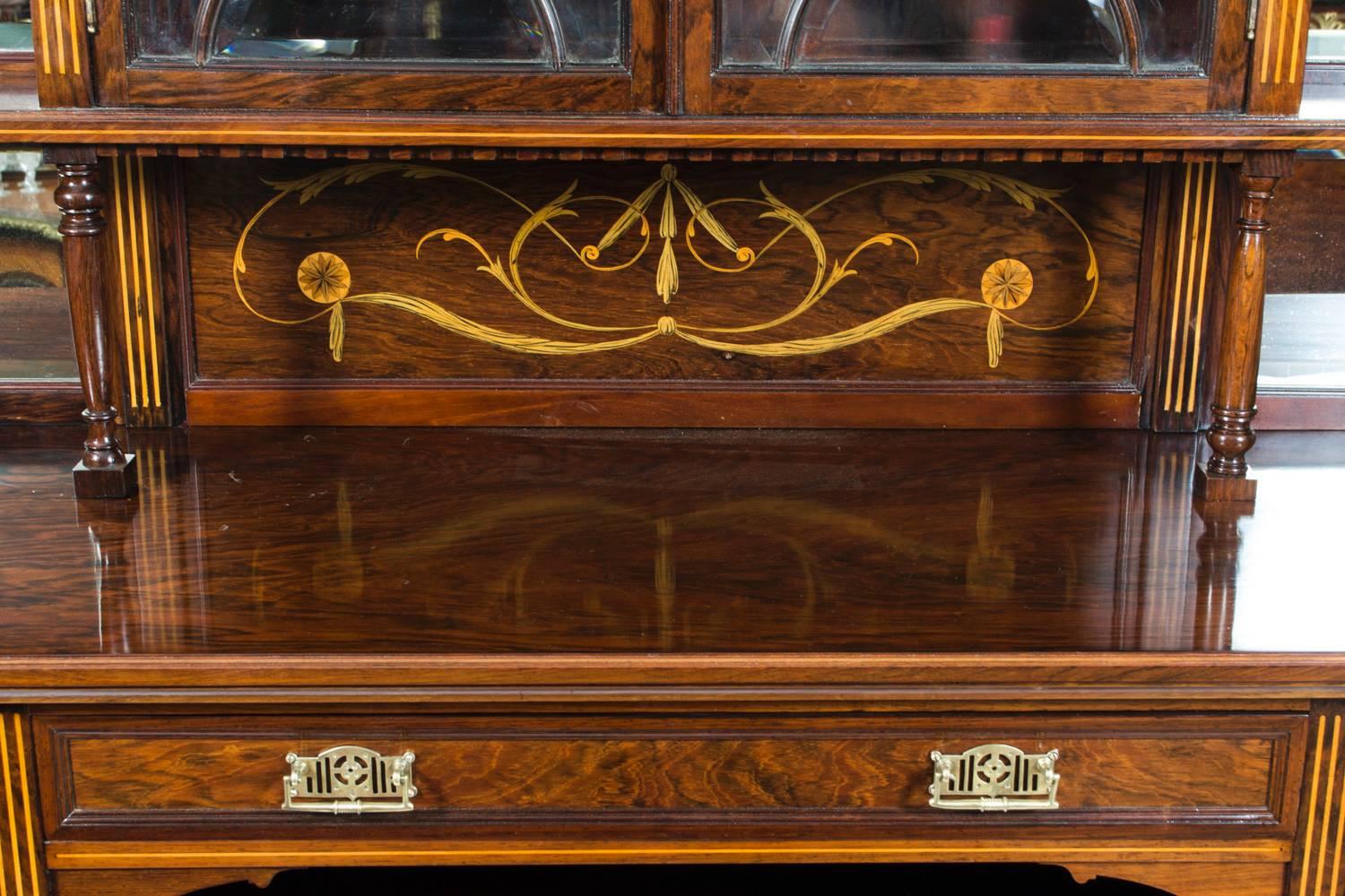English 19th Century Edwardian Rosewood Inlaid Cabinet