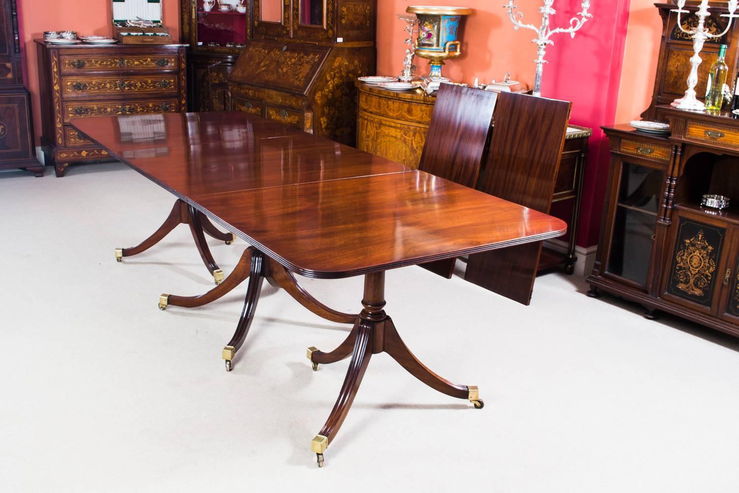 Antique Regency Three-Pillar Dining Table and Ten Chairs circa 1900 1