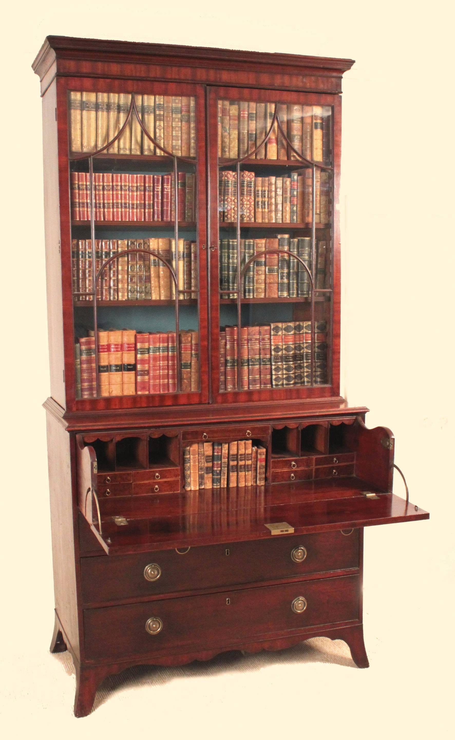 Mahogany Secretaire Bookcase, Sheraton, circa 1795 For Sale 4