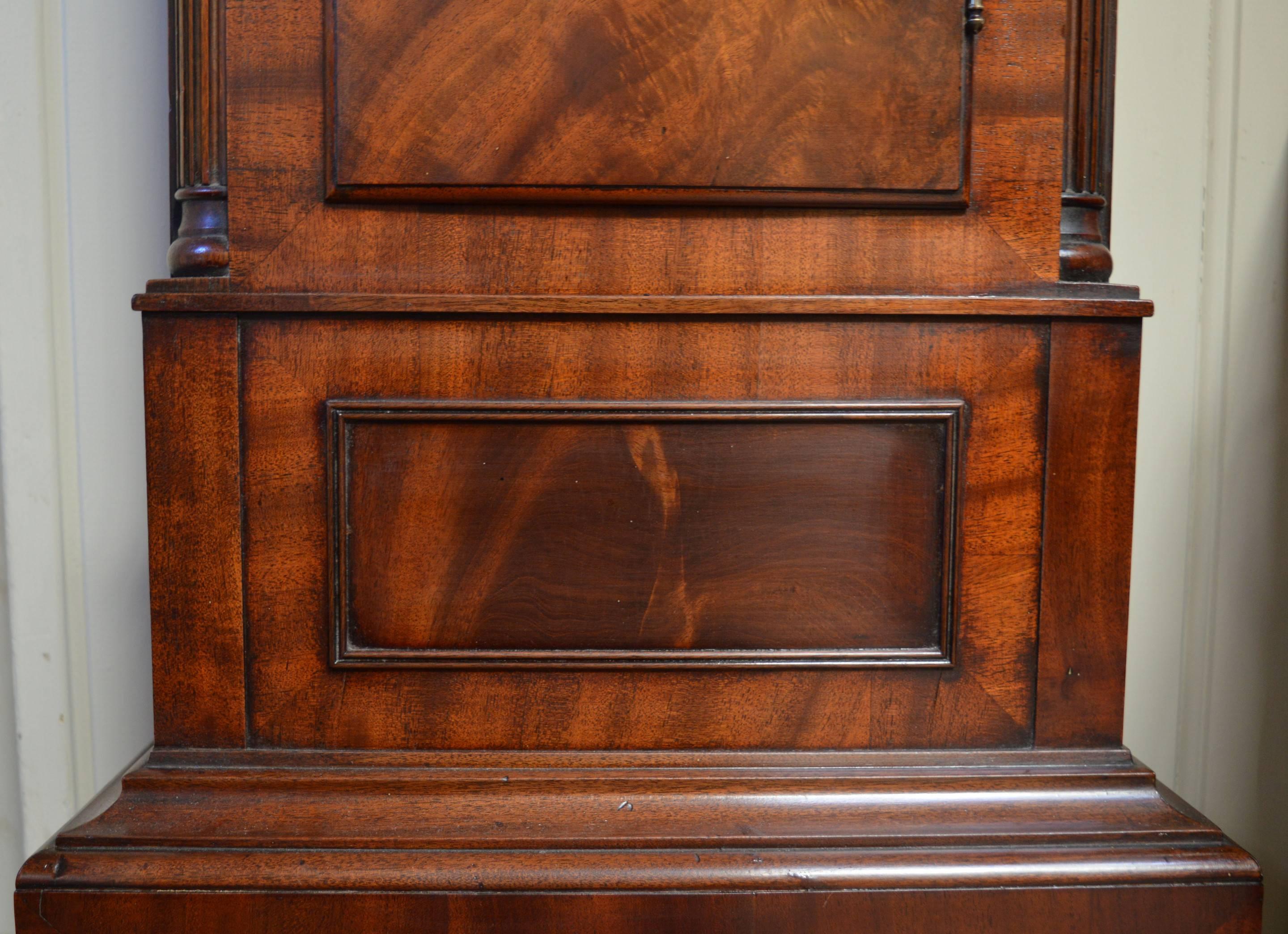 Scottish Mahogany Longcase Clock In Good Condition In Buckinghamshire, GB