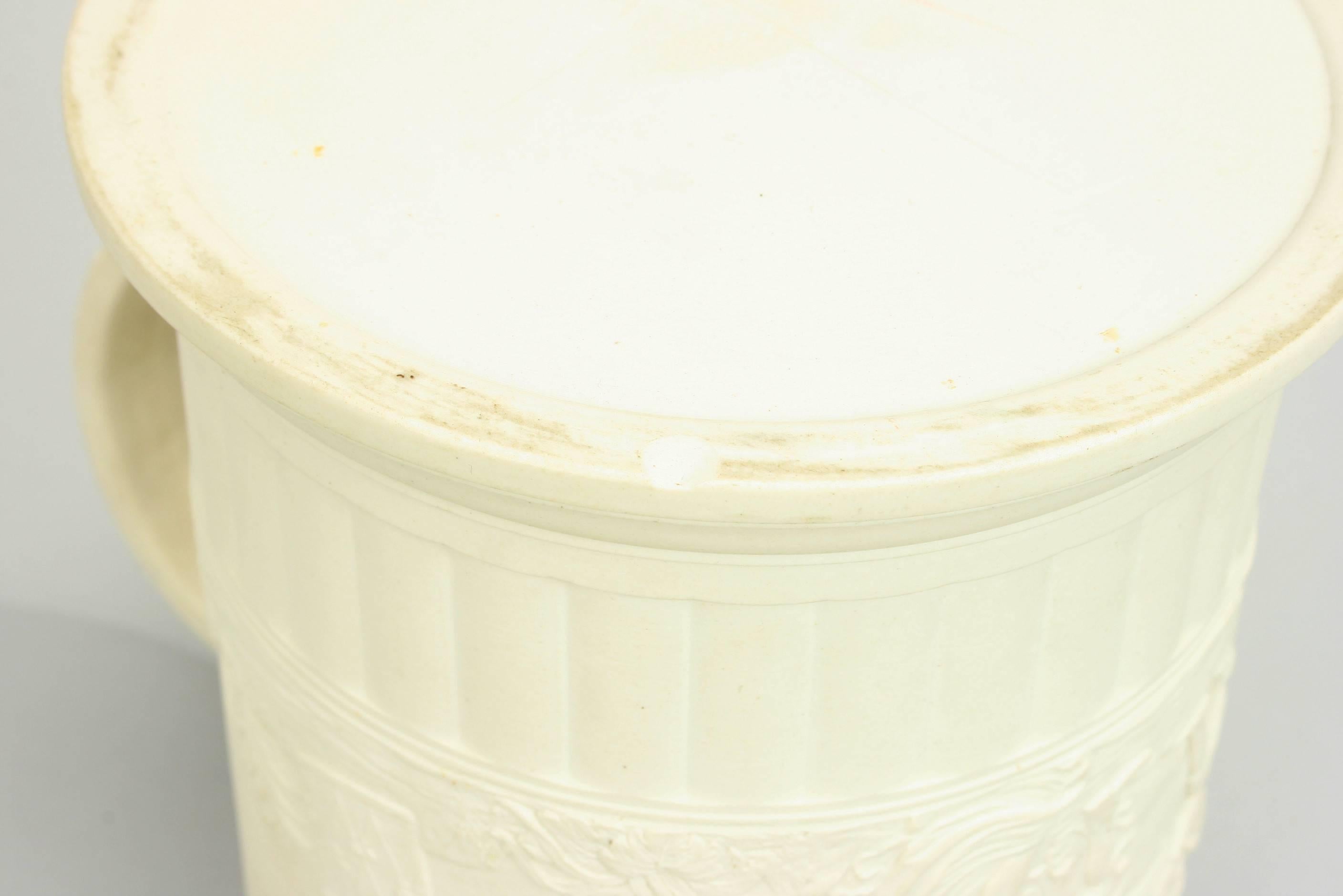 XIXe siècle Ancienne tasse Tankart en grès blanc Adam White en vente