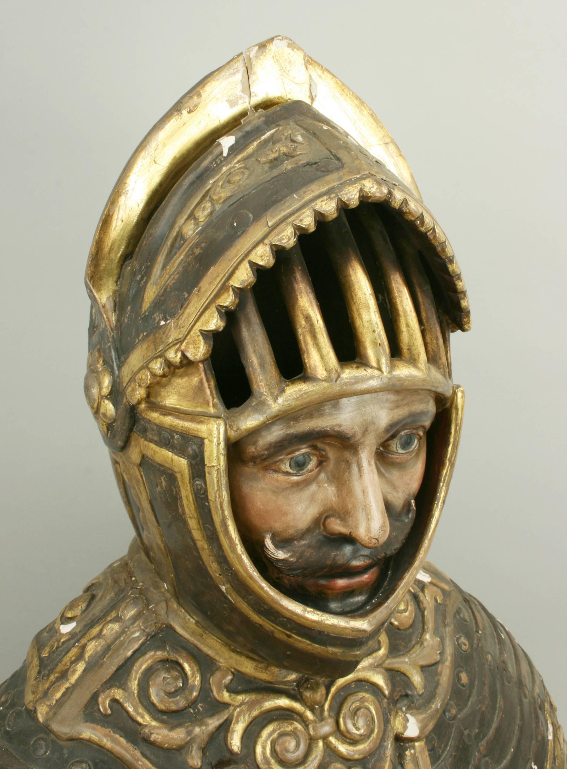 Antike antike Büste eines spanischen Ritters, handgeschnitzt mit Original-Gesso und Farbe (Spanisch) im Angebot