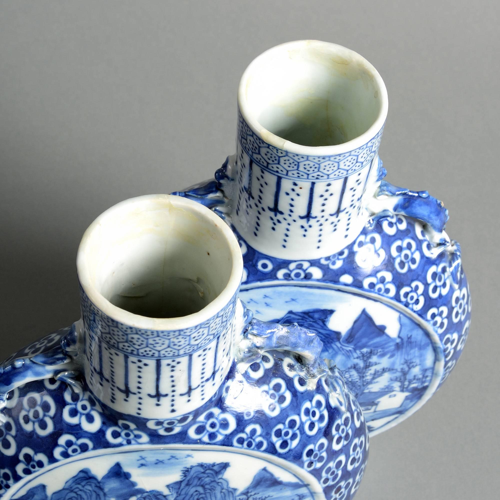 Chinese Pair of 19th Century Blue and White Porcelain Moon Flasks