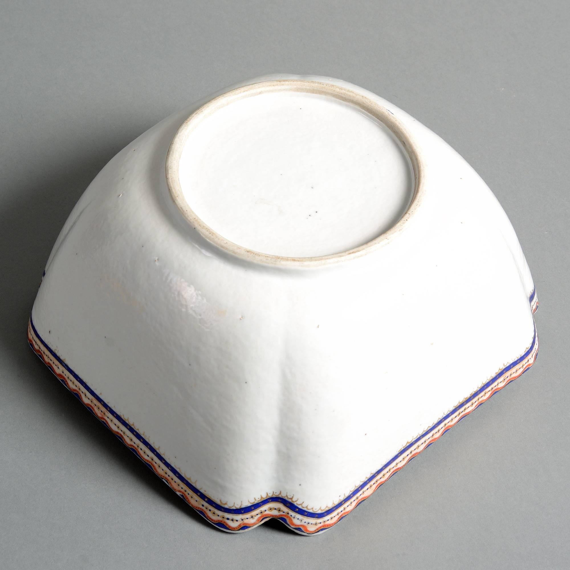 Late 18th Century Square Porcelain Bowl In Good Condition In London, GB