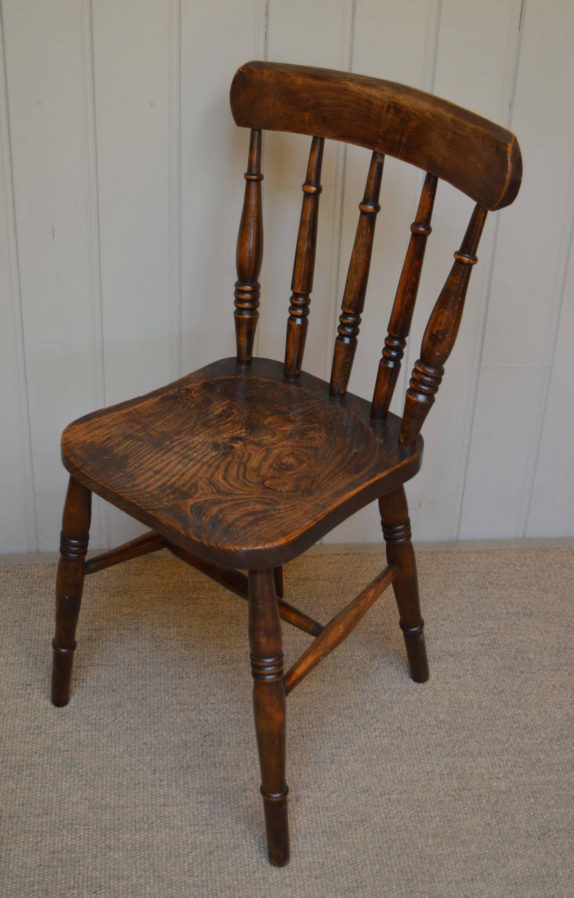 Set of Six Windsor Chairs In Good Condition In Buckinghamshire, GB