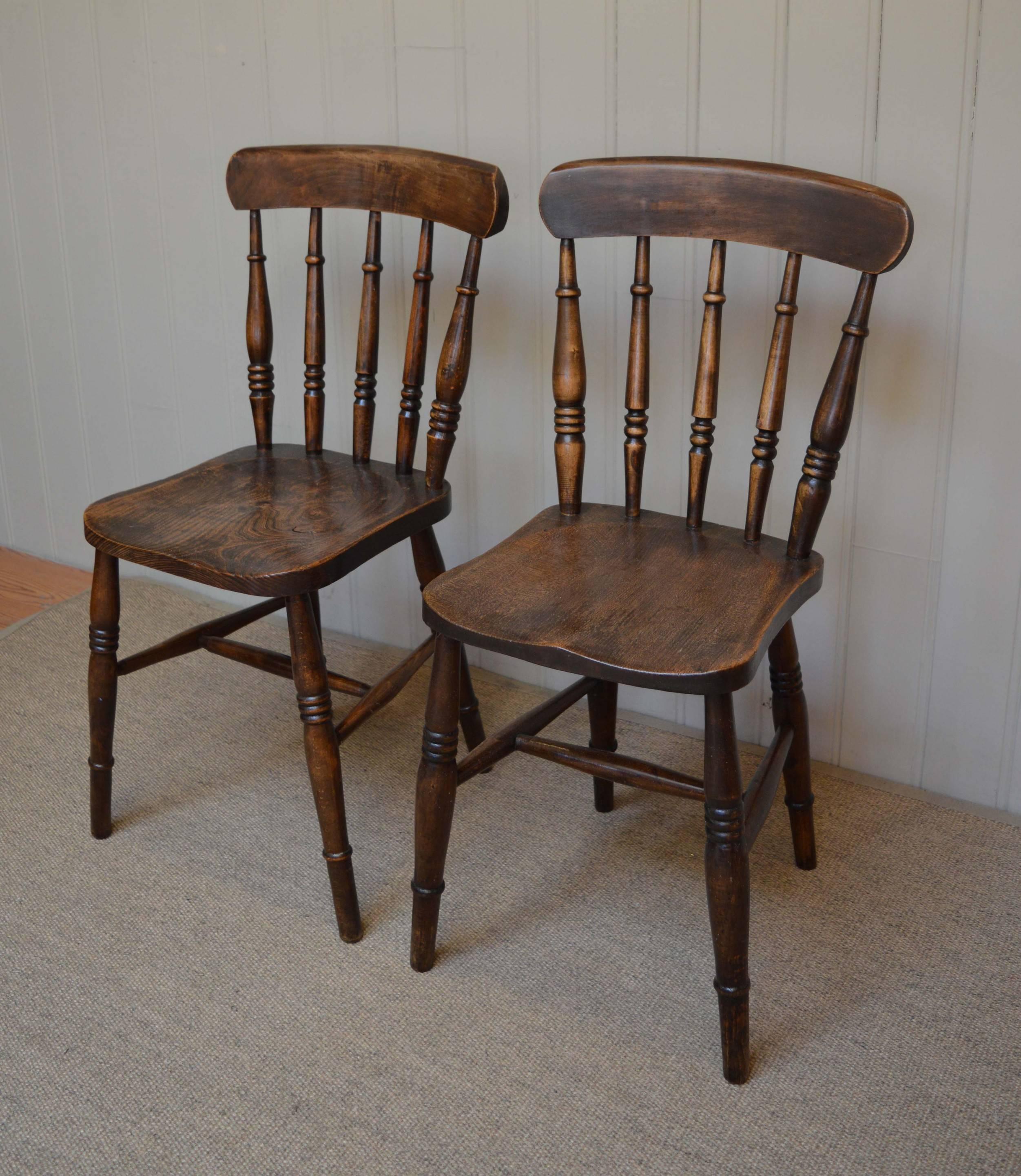 Set of Six Windsor Chairs 2