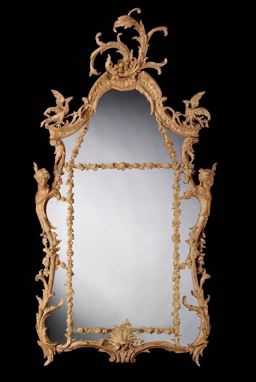 English Pair of George III Carved Giltwood Pier Mirrors For Sale