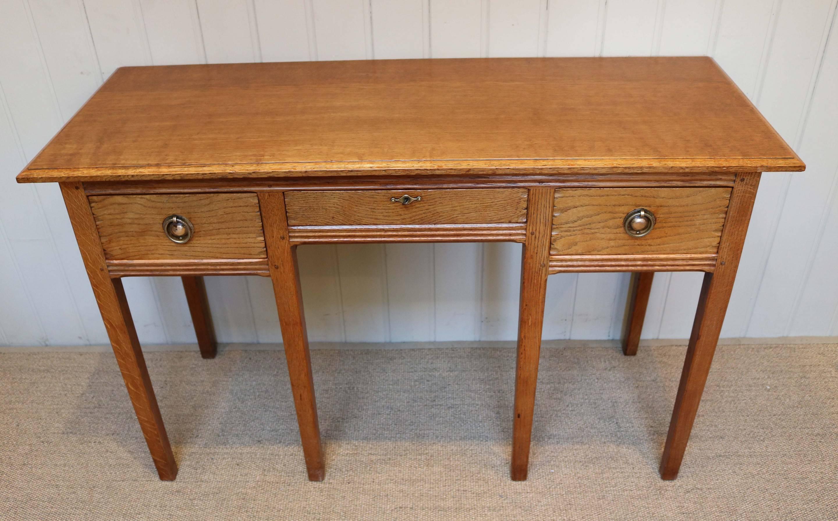 English Gordon Russell Solid Oak Side or Dressing Table For Sale