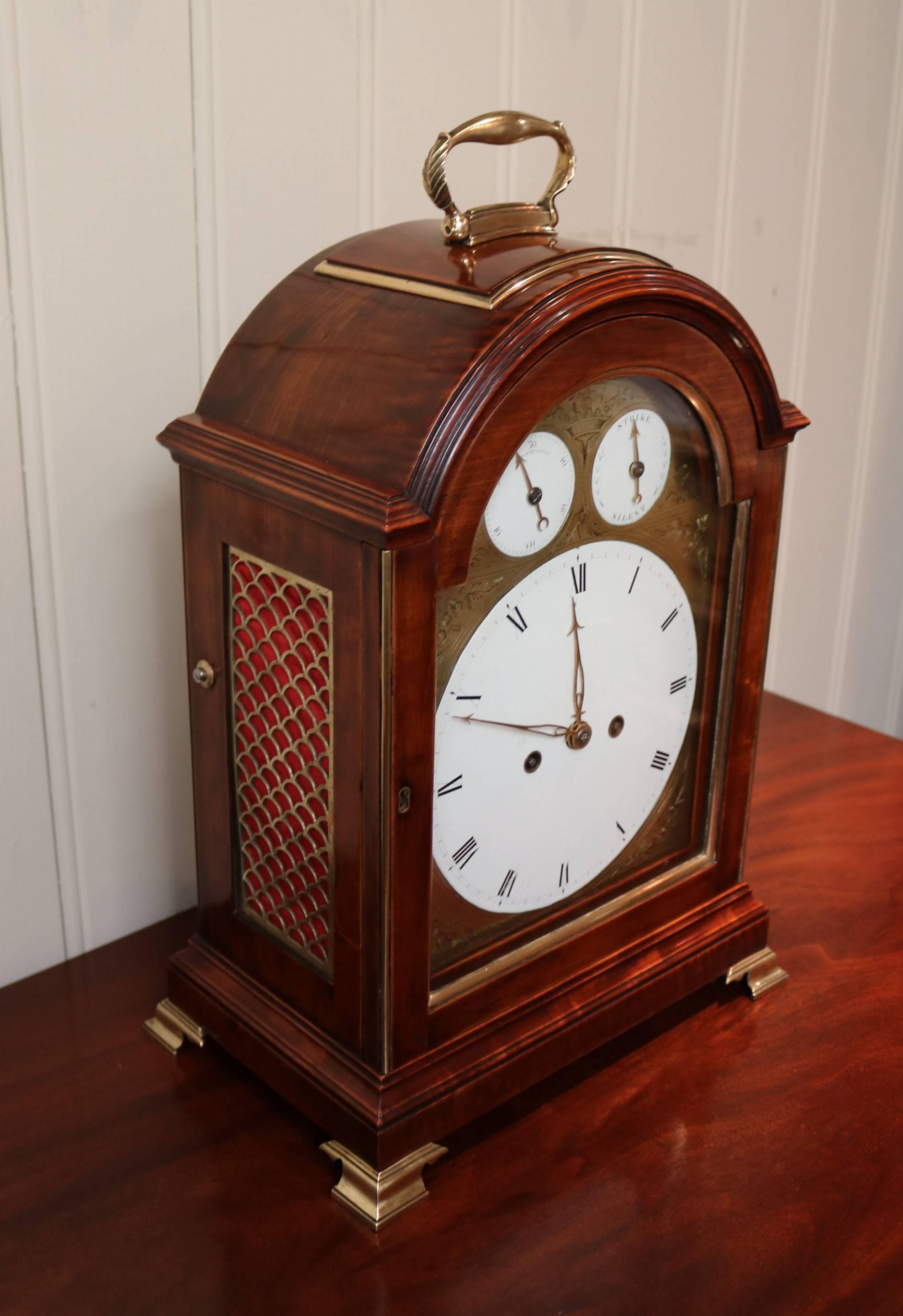 Late 18th Century English Bracket Clock In Good Condition For Sale In Buckinghamshire, GB