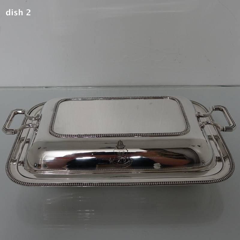 Sterling Silver Pair of Entrée Dishes Sheffield, 1932, Roberts & Belk For Sale 2