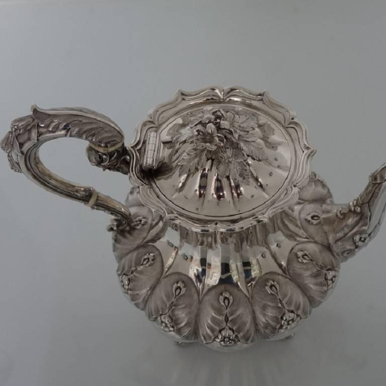 Victorian 19th Century Five Piece Silver Tea & Coffee Set Messrs Barnard For Sale 1