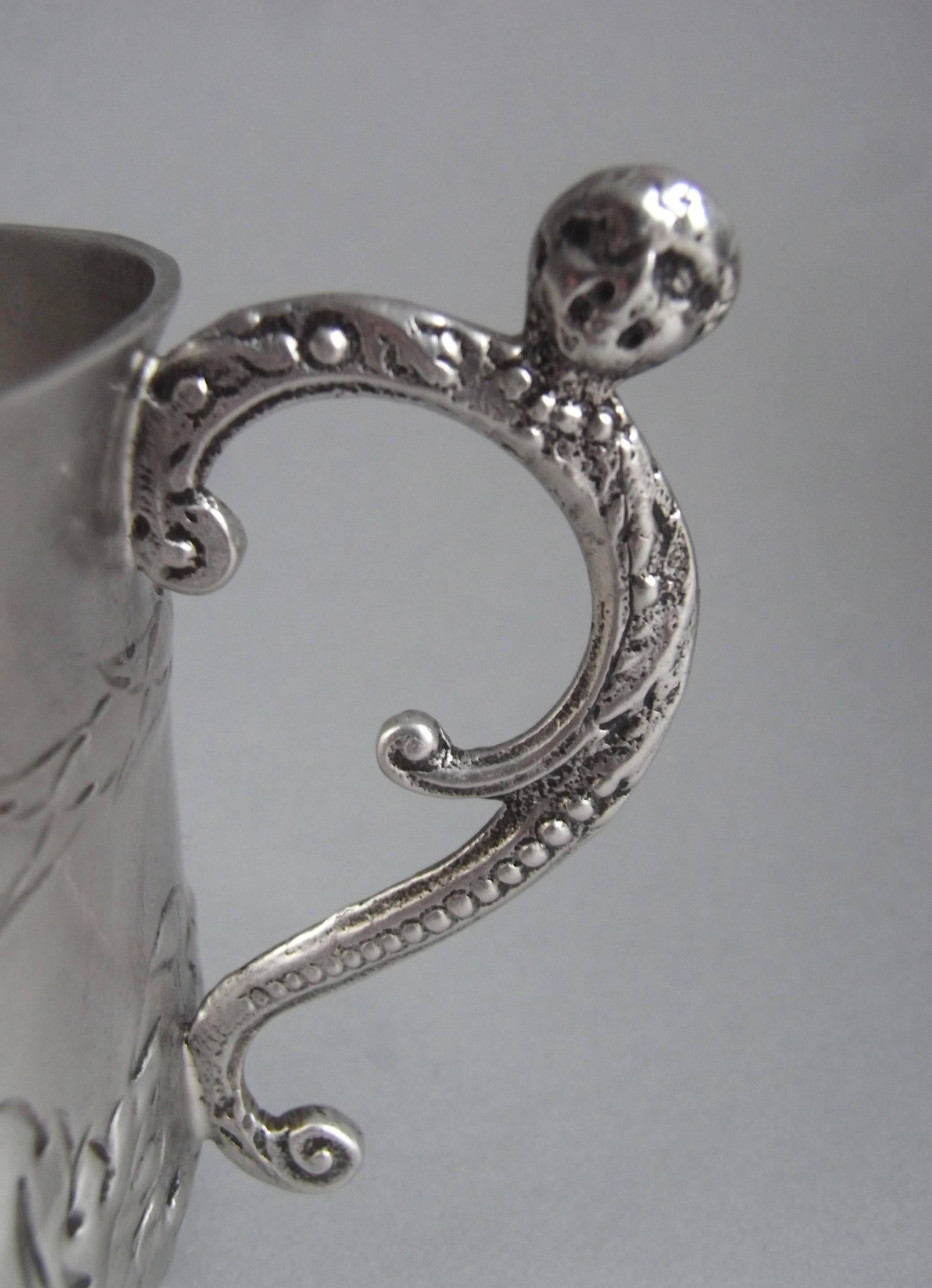 English Fine Charles II Porringer Made in London in 1681 by Francis Singleton