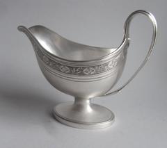 Sauceboat de style George III, de bonne taille, fabriqué à Londres par Henry Chawner en 1793