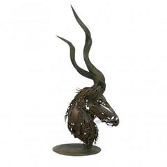 Kudu africain:: Sculpture animalière contemporaine en métal