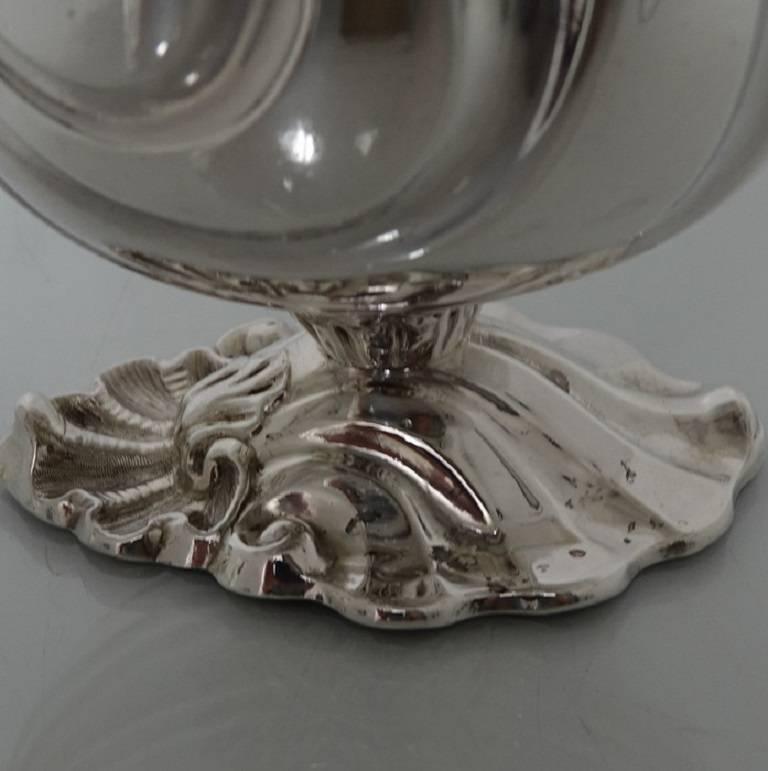 George II Antique Sterling Silver Pair of Sauce Boats London, 1758, Peze Pileau 2