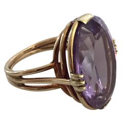 Danish 14-Karat Gold Ring Ornamented with Amethyst Stone