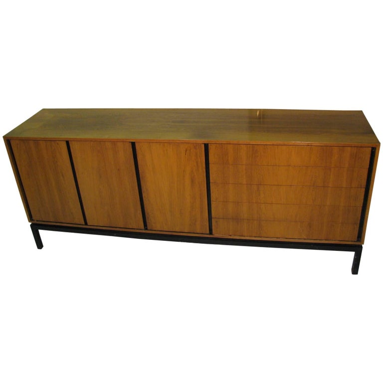 Mid Century Modern Rosewood Long Dresser For Sale At 1stdibs