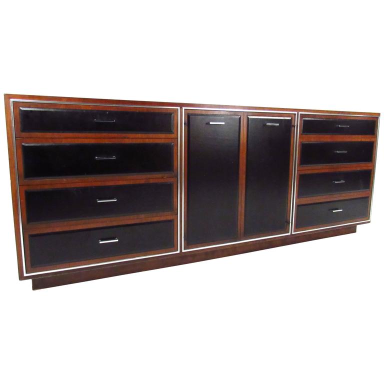 Stylish MidCentury Modern NineDrawer Dresser by John Stuart for