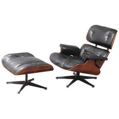 lounge chair and ottoman,  designed Charles Eames, Model 670/671. Rosewo