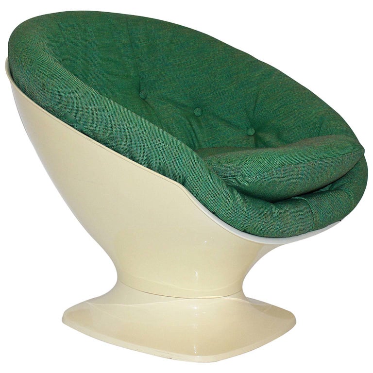 Mid Century Modern Green Ivory Space Age VIntage Plastic Club Chair Rafael 1970s For Sale