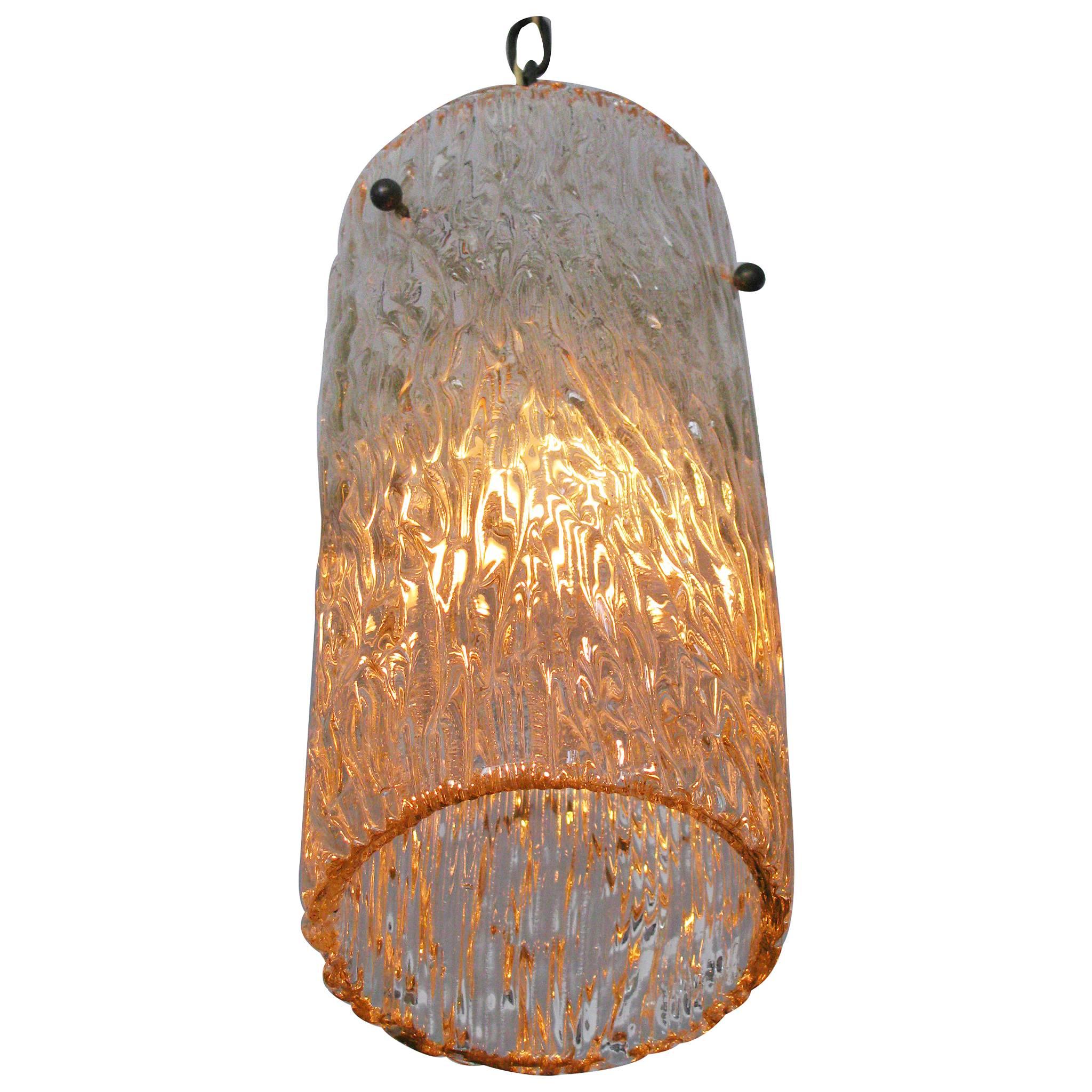 Lampe à suspension en verre de glace du milieu du siècle dernier par Kalmar en vente