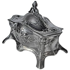 Antique WMF Art Nouveau Jugendstil Silver Plate Jewelry Box, Germany, circa 1900