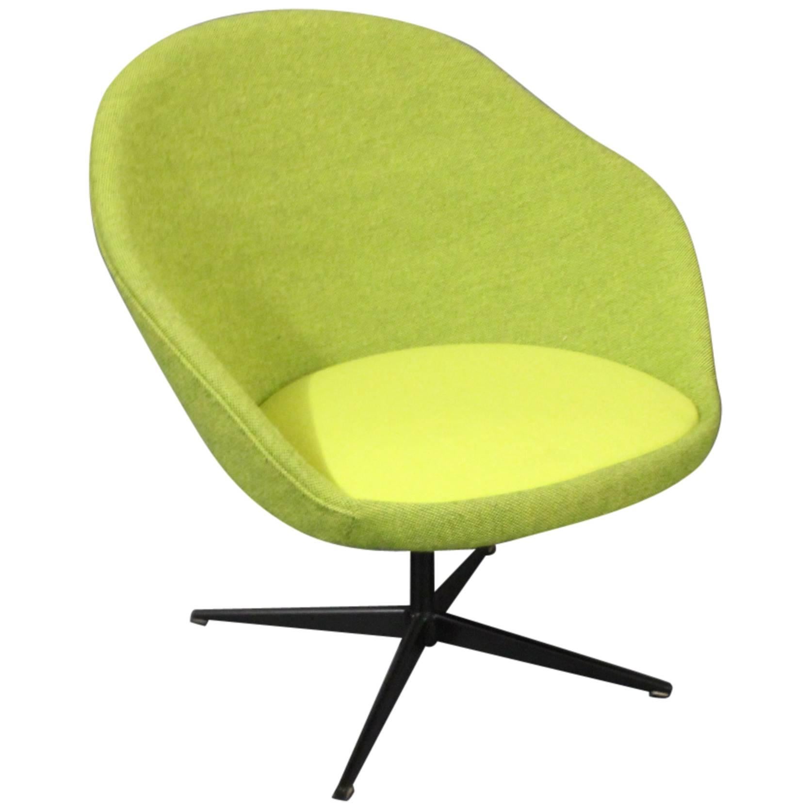 Lounge Chair in Green Hallingdal Wool, Danish Design from the 1960s