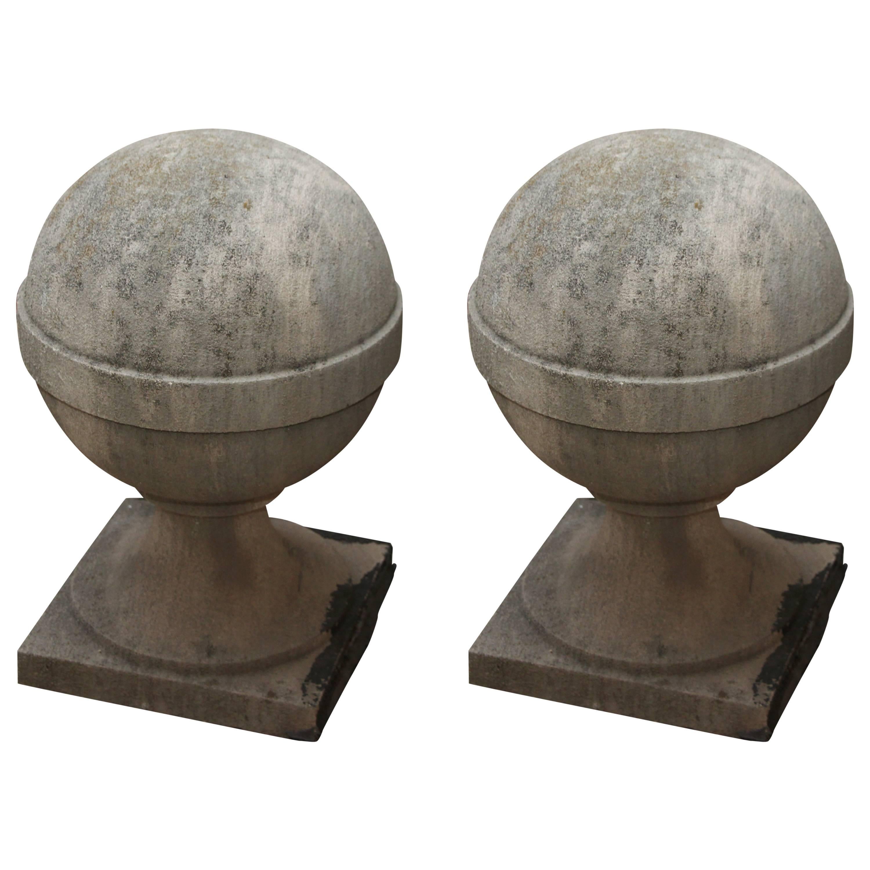 1920s New Jersey Pair of Robust Carved Limestone Sphere Finial Globes
