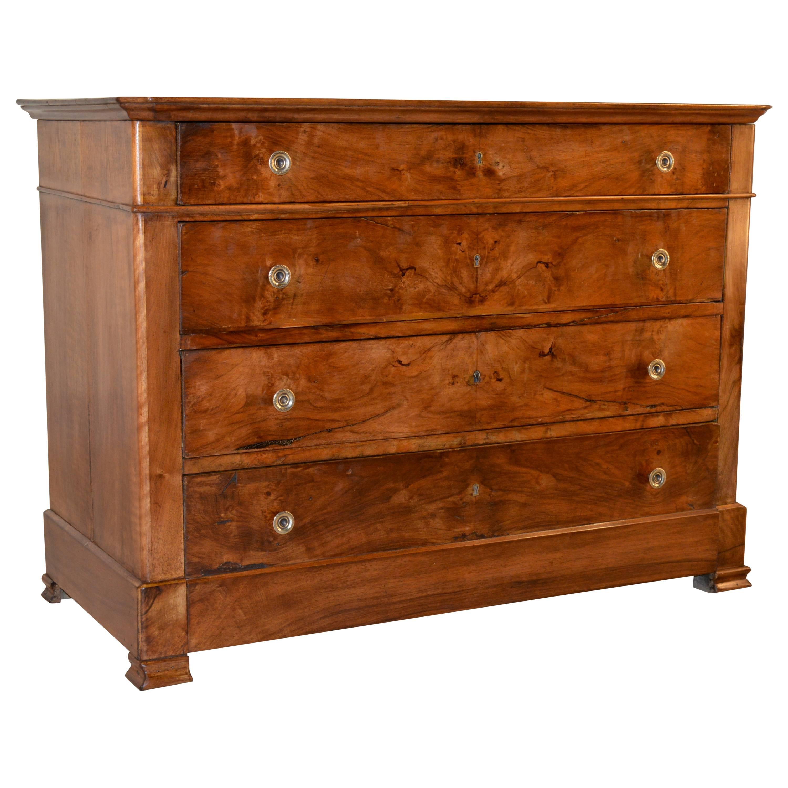 19th Century Louis Phillipe Commode in Walnut