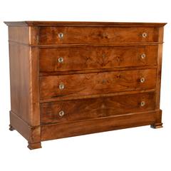 19th Century Louis Phillipe Commode in Walnut Antique 19th Century Louis Phillipe Commode in Walnut