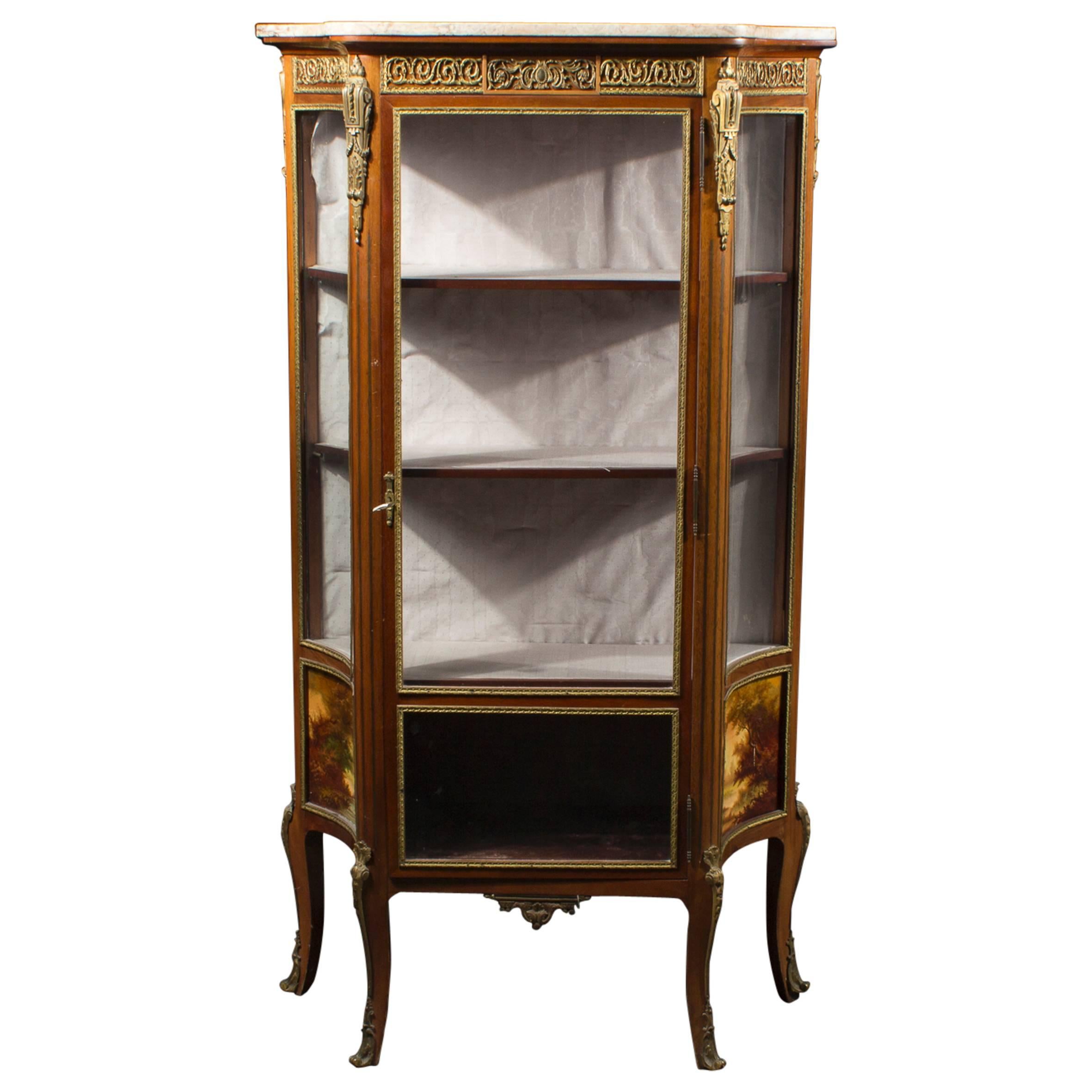 Exceptional Ormulu Mounted Display Cabinet, circa 1855 For Sale