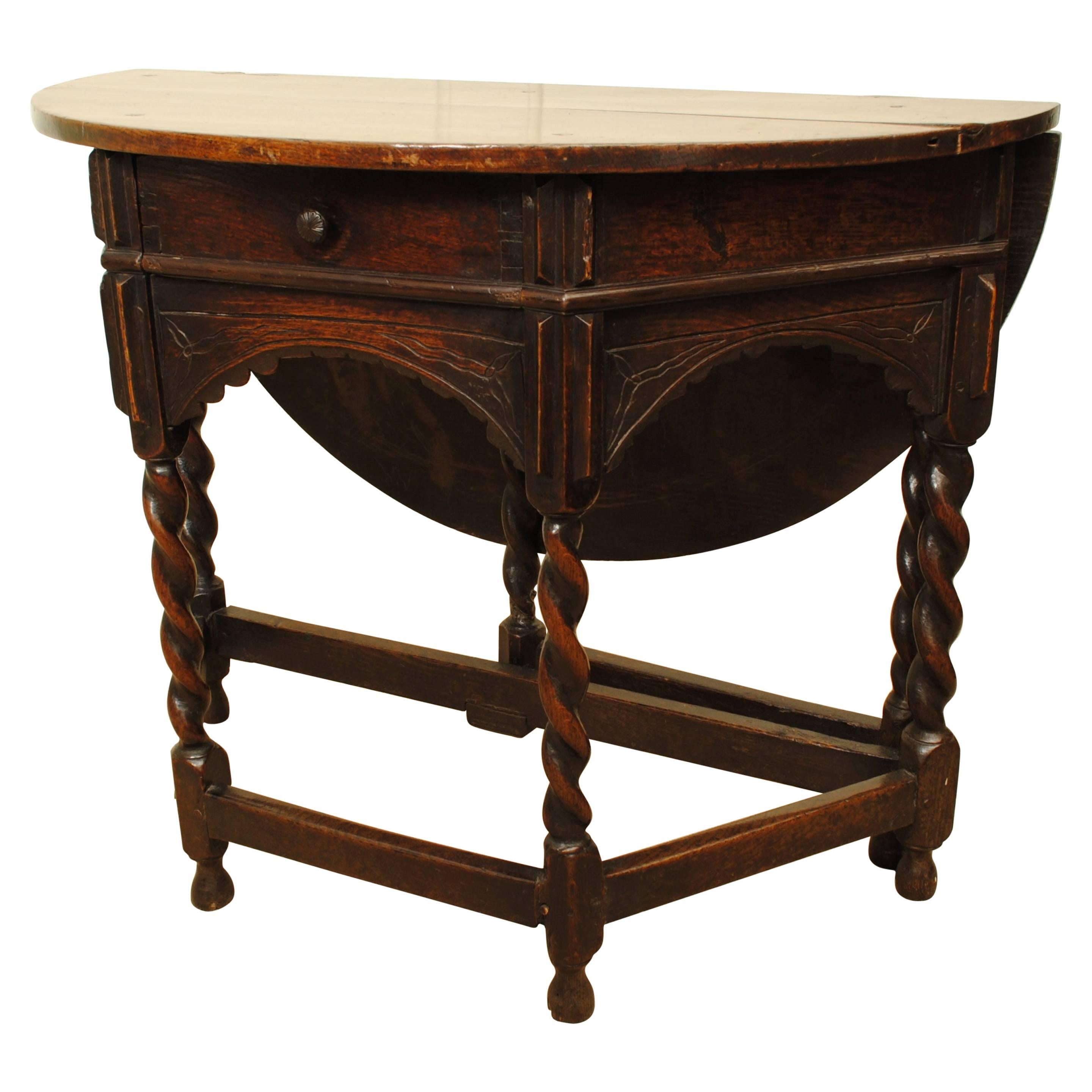 Rare 17th Century Oak Credence Table