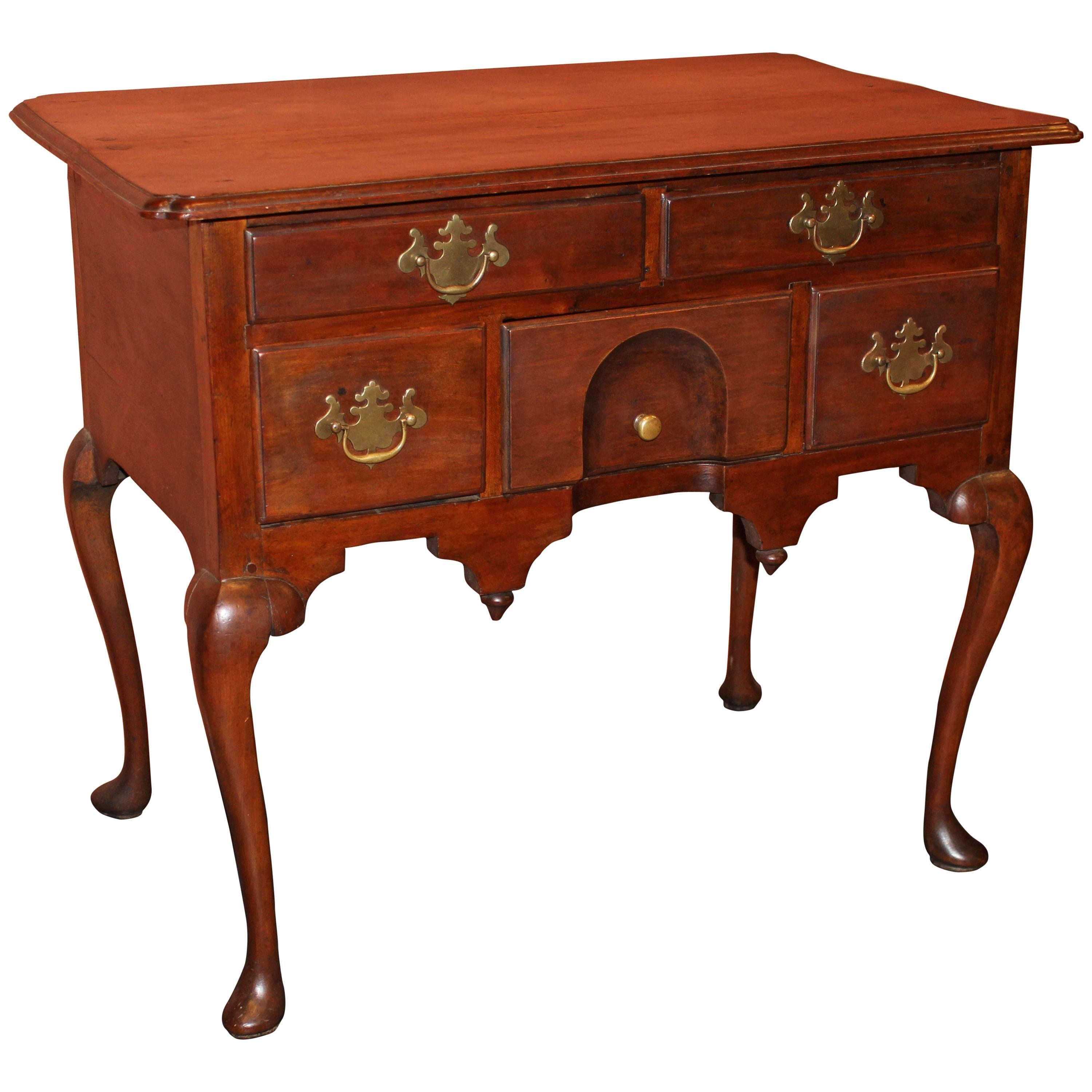 18th Century Massachusetts Queen Anne Lowboy or Dressing Table